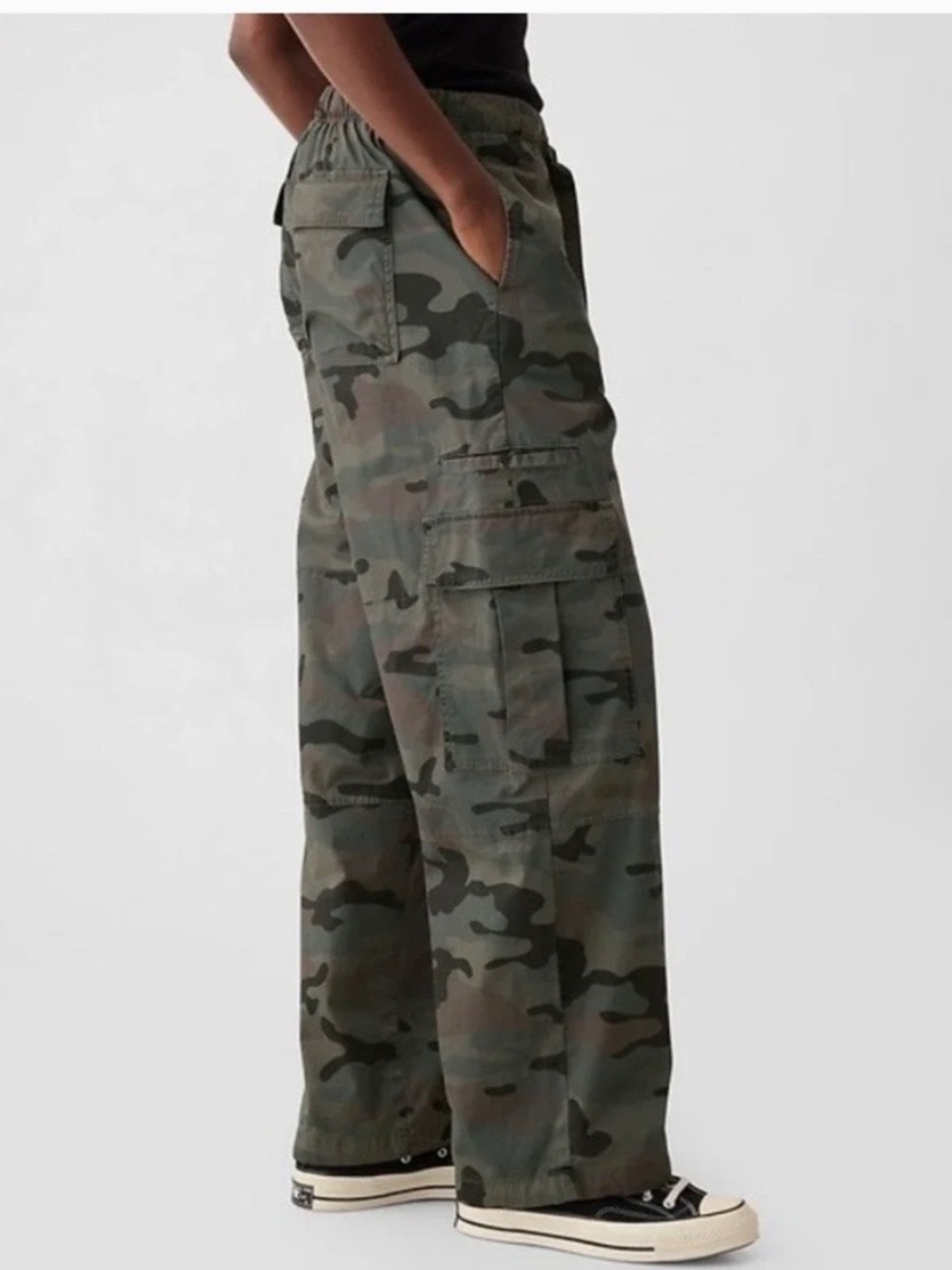 Gap camo cargo pants - Picture 2 of 5